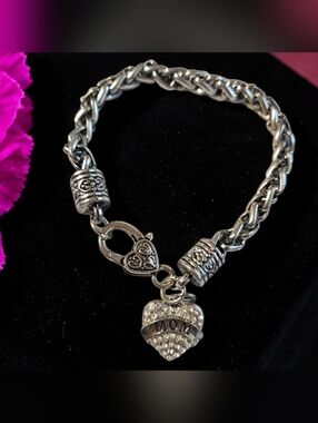 MOM Heart Charm Antique-themed Rope Chain Bracelet